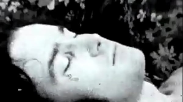Gelap Malam, Lampu Merah Nyala: ‘ibu-ibu Klasik’ Dari Rahasia Hidupku, Curcol Mesum Seorang Bangsawan Inggris Era Victoria.
