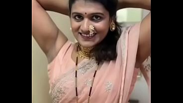 Wanita India Seksi Pamer Ketiak Basah Bikin Ngiler