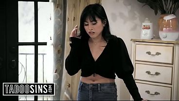 Gue Tuh Cewek Asia Doyan Ngentot, Butuh Kontol Gede Buat Bikin Hamil.