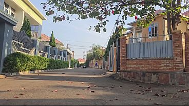 Astaga, Seorang Ibu Arab Lagi Colmek Di Luar Rumah Dekat Jalanan