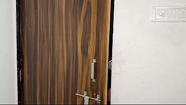 Sialan, Kakak Tiri Ini Ternyata Pengganti Pacar Yang Lebih Mantap