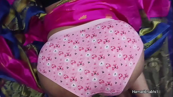 Bikin Kering! Aksi Binal Bhabhi Desi India Asli.